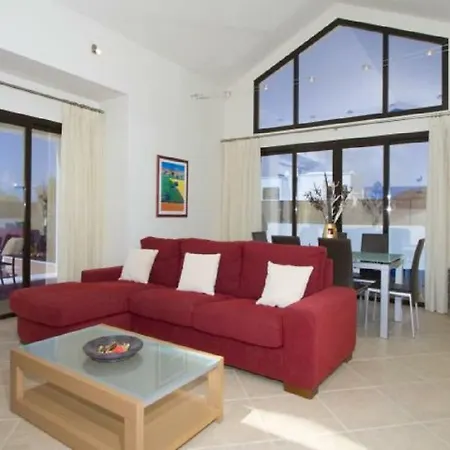 Villa 3 Bedroom B, Private Pool. Playa Blanca (Lanzarote)